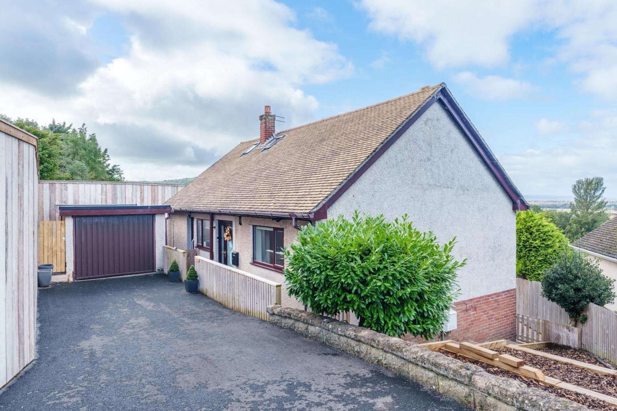 Offa'S Lodge Family Home Quiet Area With Sea Views Prestatyn Exterior foto